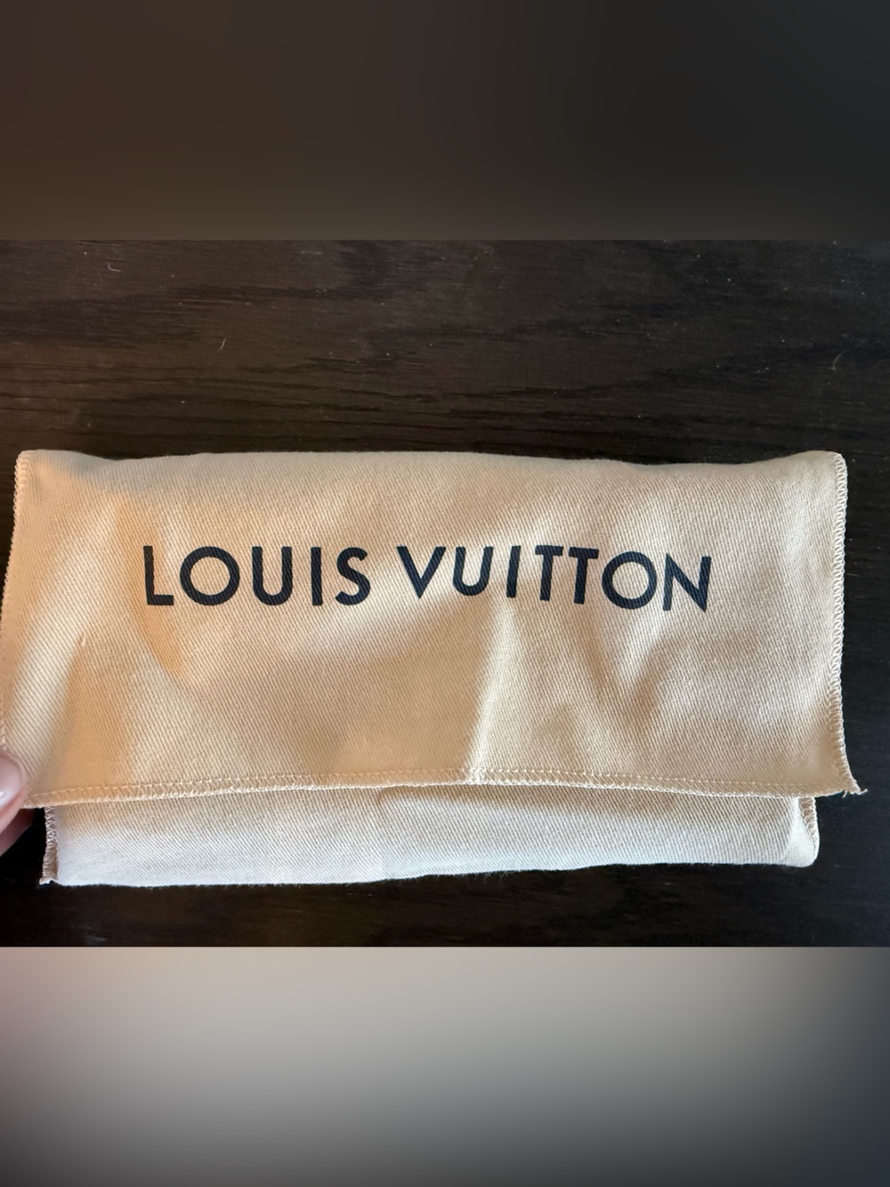 Louis Vuitton Monogram Zippy Wallet - Picture 10 of 11